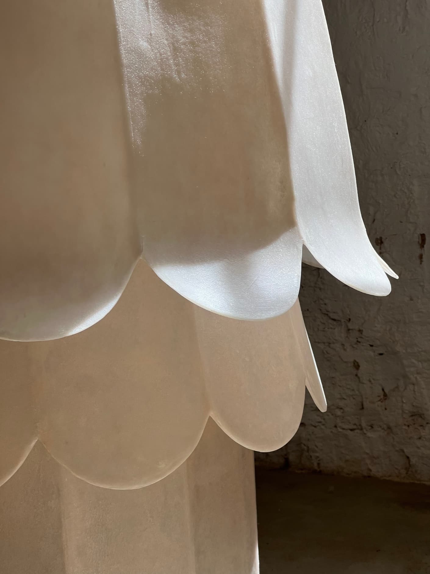 The ¨Frather¨ Floor Lamp
