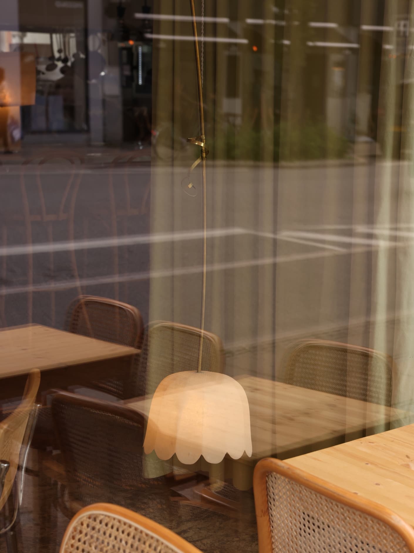 The ¨Feather¨ Pendent Lamp Model 4