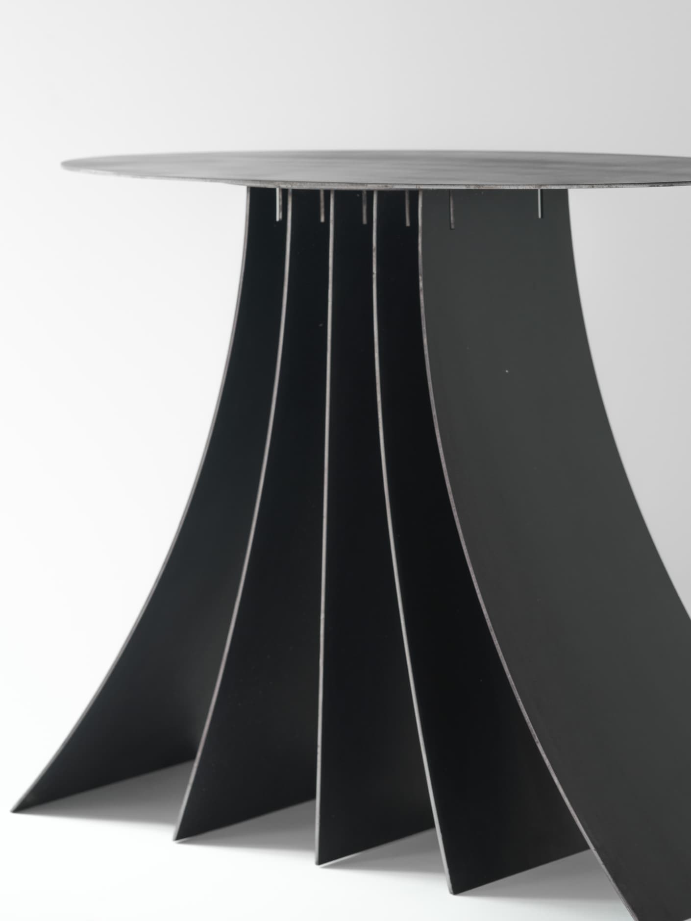 The ¨Shuffle¨ Table