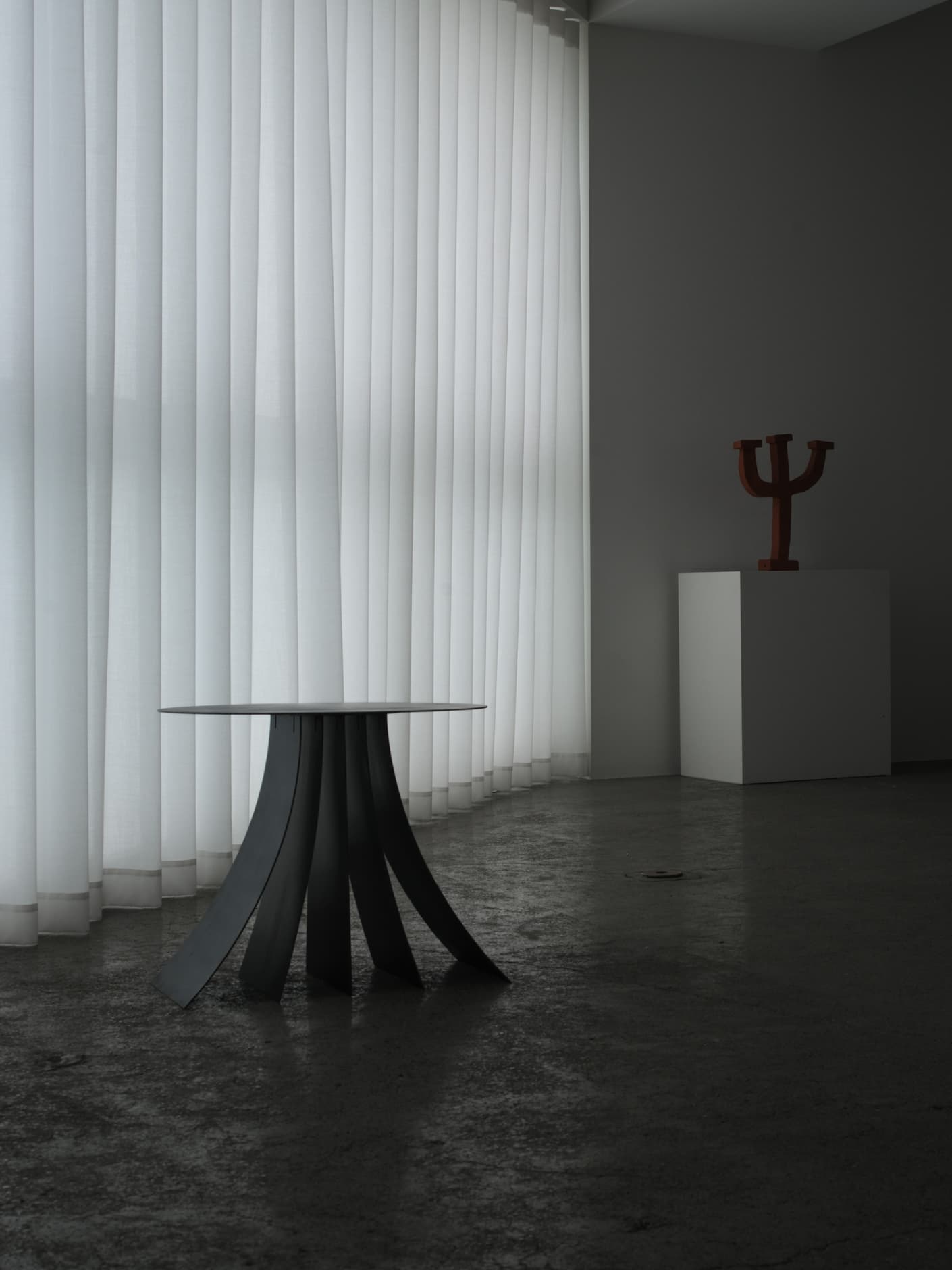 The ¨Shuffle¨ Table