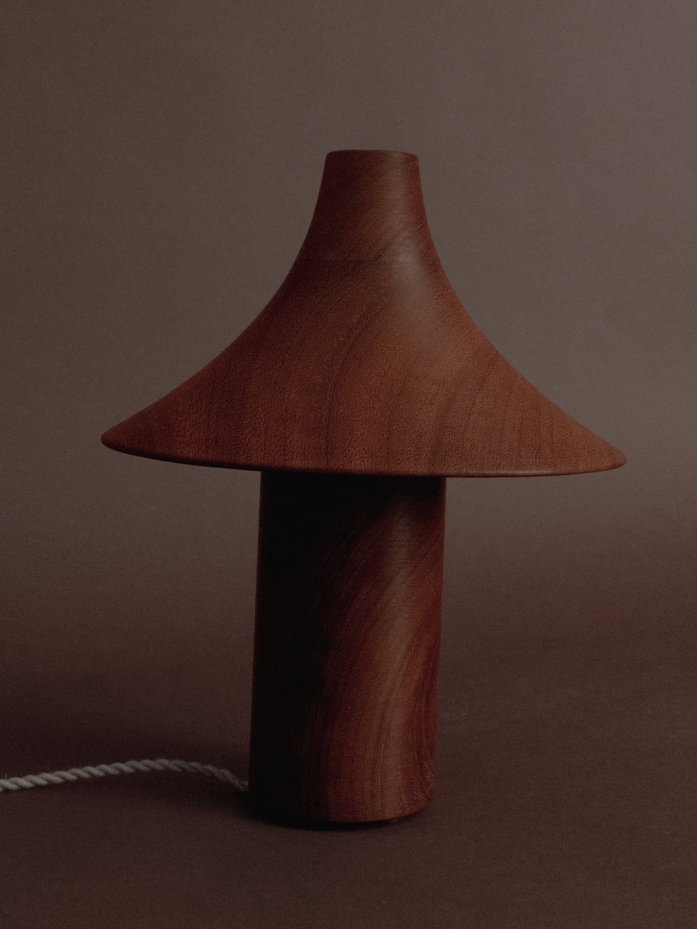 Kilzi_lighting_Designer-Lamp_Collectible-design_Spanish-designer_Design-Miami_Hat-Lamps_Organic-design_Brutalist-design_Contemporary-lighting_Nature-inspired-design_Design—Table-Lamp_Wood-Lamp_The-Hat-Lamp_8