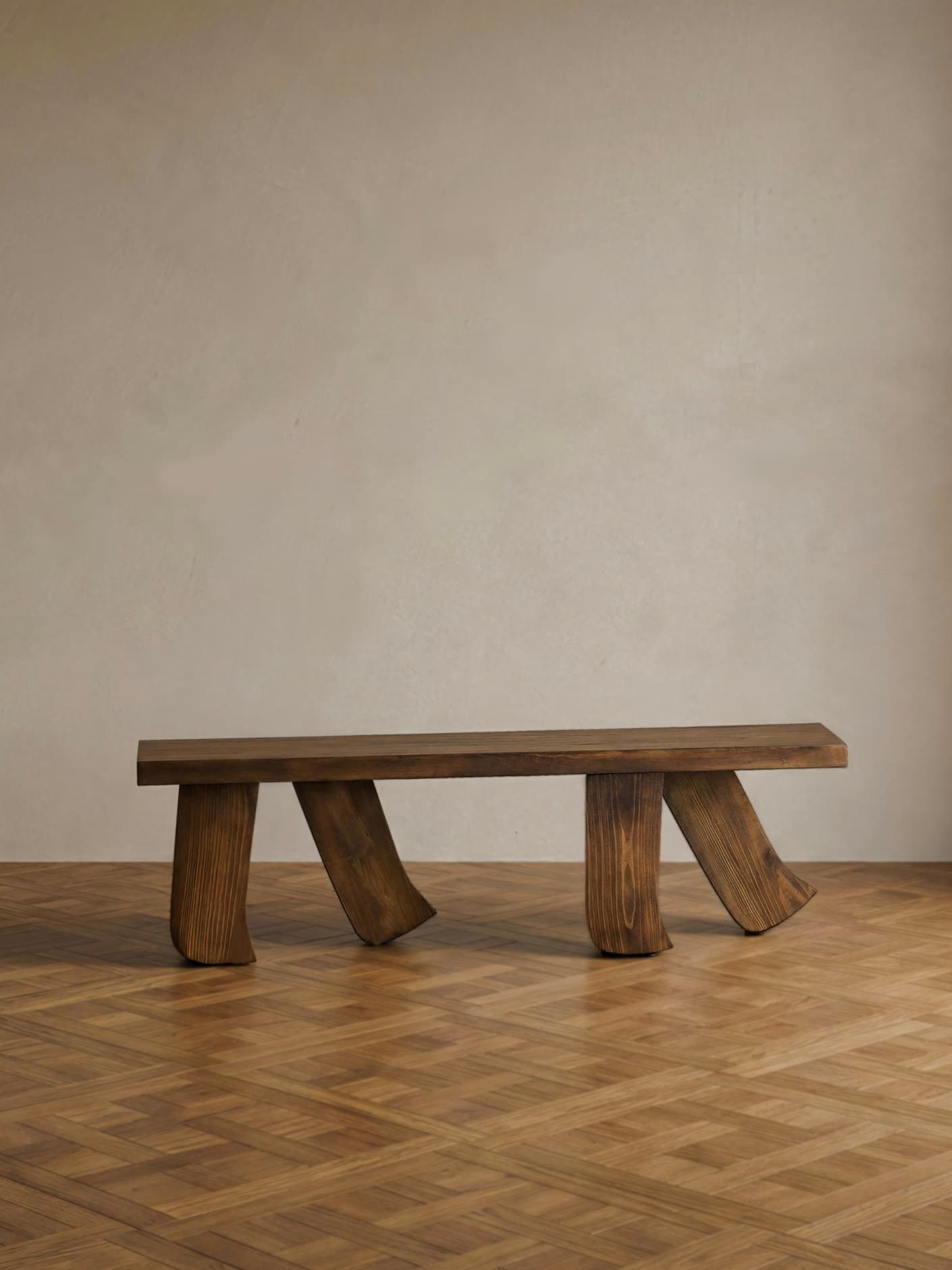 The ¨Barefoot¨ bench