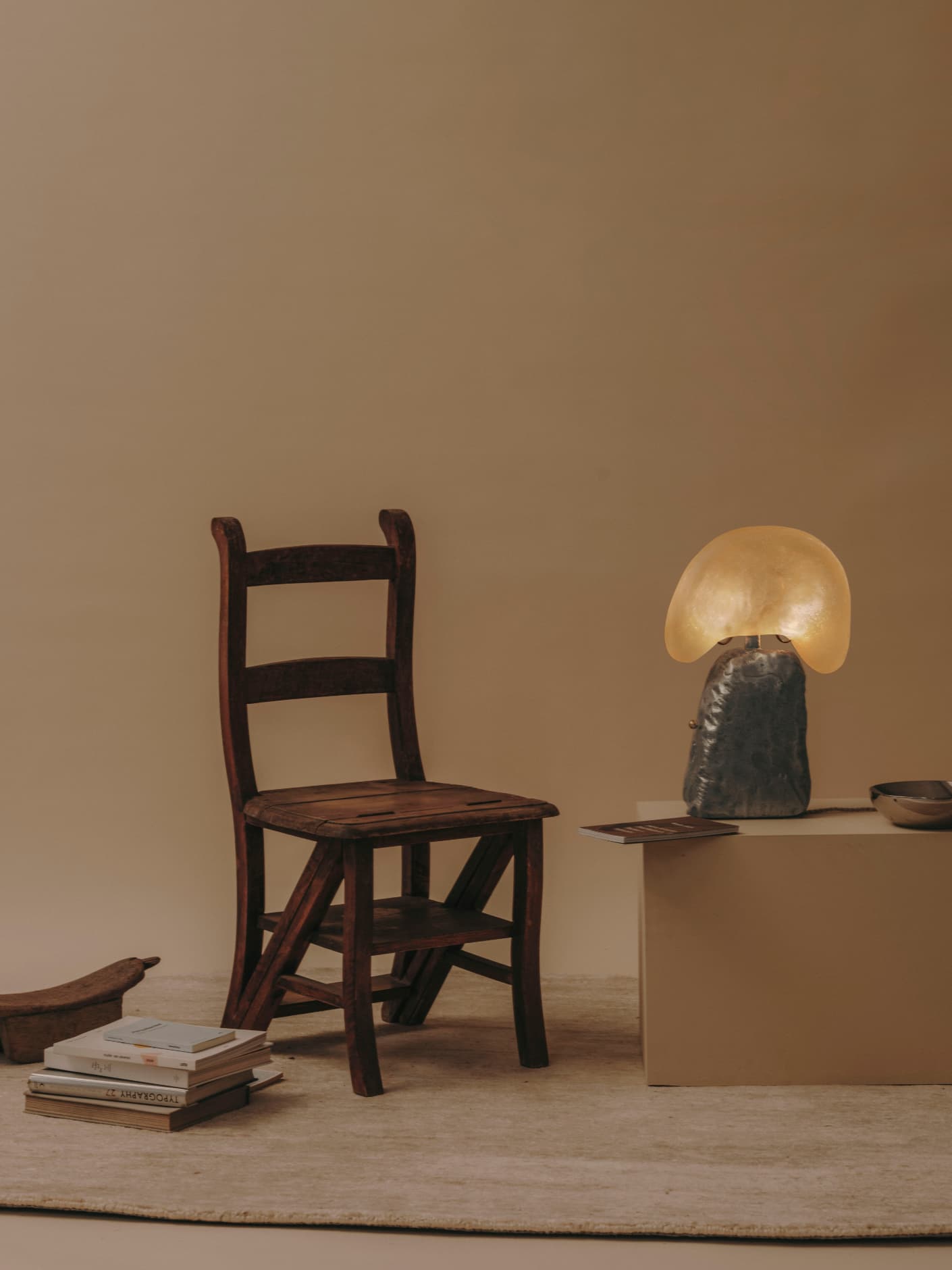 Kilzi-lighting_Designer-Lamp_Collectible-design_Spanish-designer_Design-Miami_Cashew-Lamps_Organic-design_Brutalist-design_Contemporary-lighting_Nature-inspired-design_Design-table-Lamp_artistic-Lamp_The-Cashew-Lamp_3