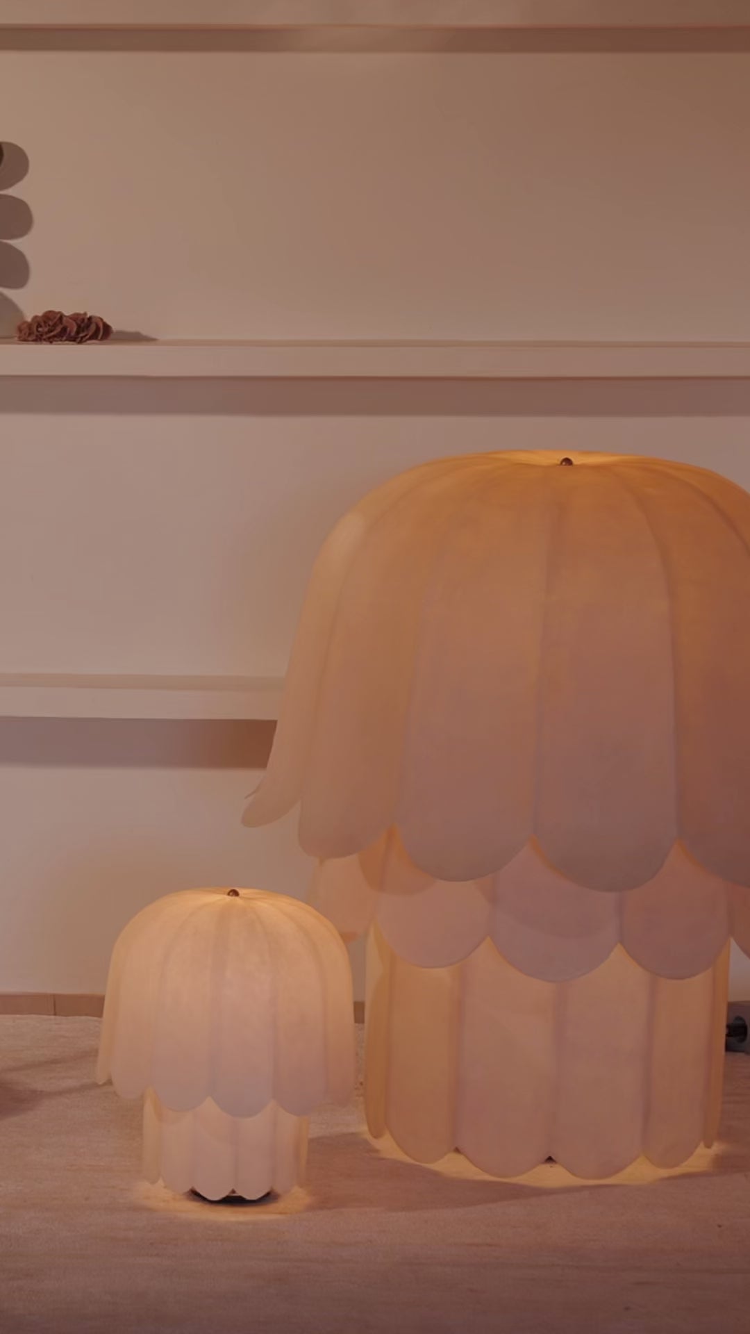 The ¨Feather¨ Floor Lamp – Kilzi